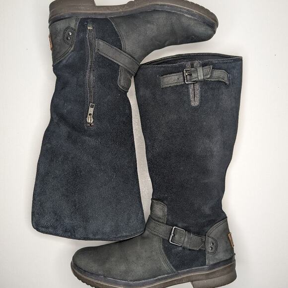 UGG Thomsen black leather and suede boots half side zip size 9 - Picture 2 of 9